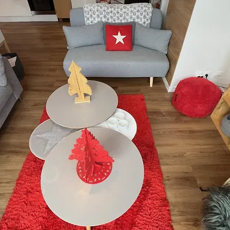 Rouge Canneberge -8 Personnes- 84m2 Vue Degagee Setaz Apartment