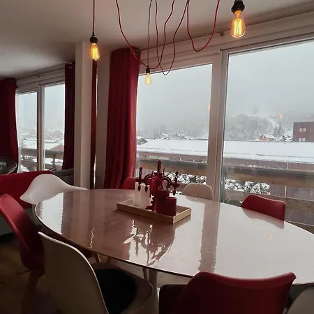 Apartment Rouge Canneberge -8 Personnes- 84m2 Vue Degagee Setaz