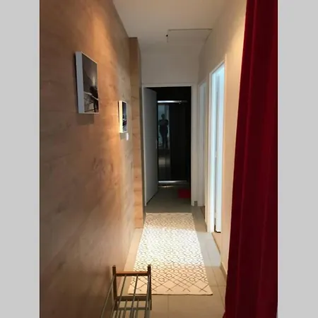 Rouge Canneberge -8 Personnes- 84m2 Vue Degagee Setaz * Valloire
